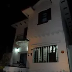Laranja Mecanica Hostel & Pousada